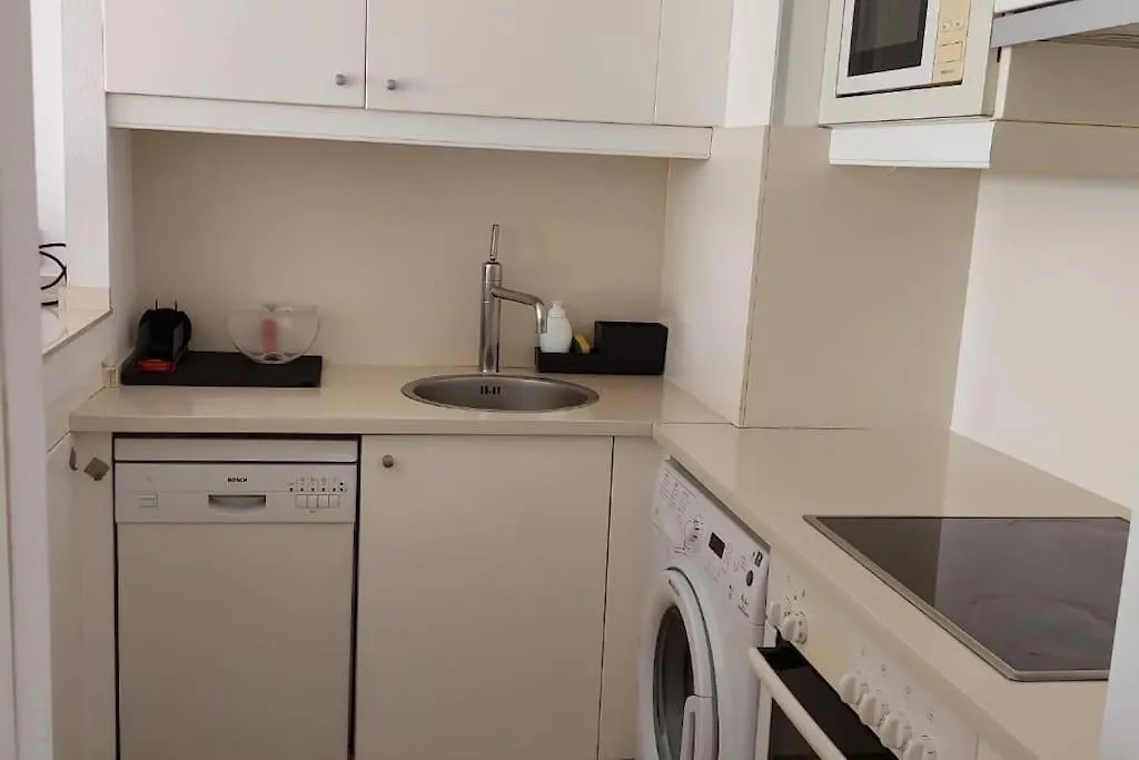 Apartament Amb Piscina I Zona Enjardinada Roses 0*,