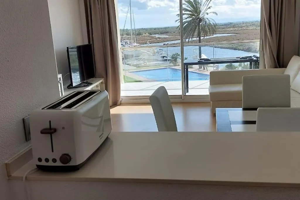 아파트 Apartament Amb Piscina I Zona Enjardinada 로지즈 스페인