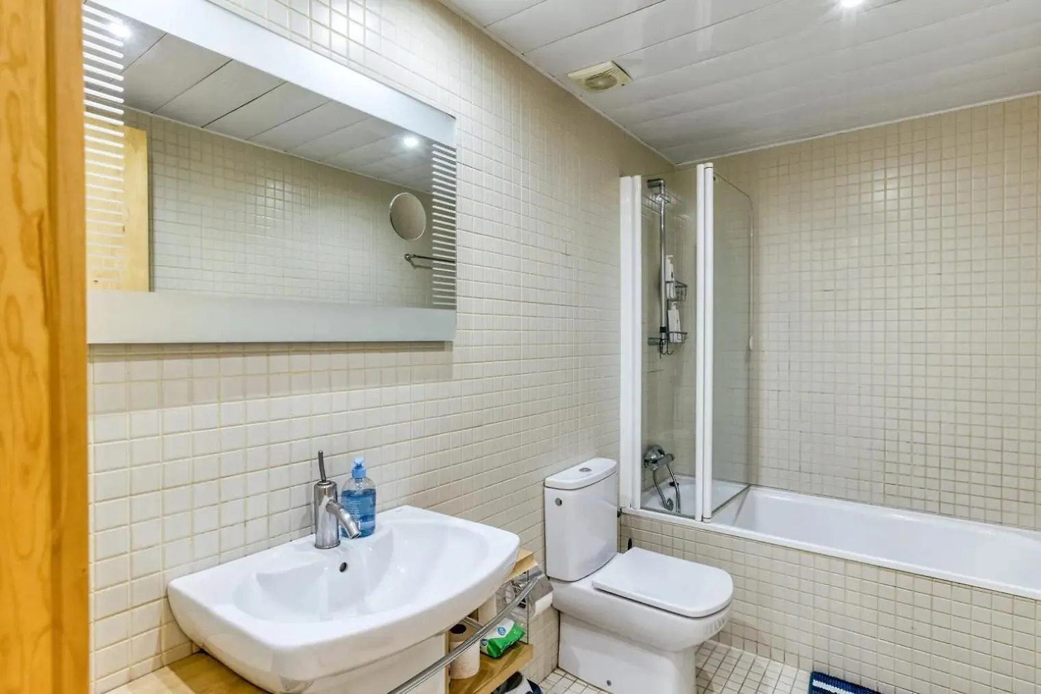 아파트 Apartament Amb Piscina I Zona Enjardinada 로지즈