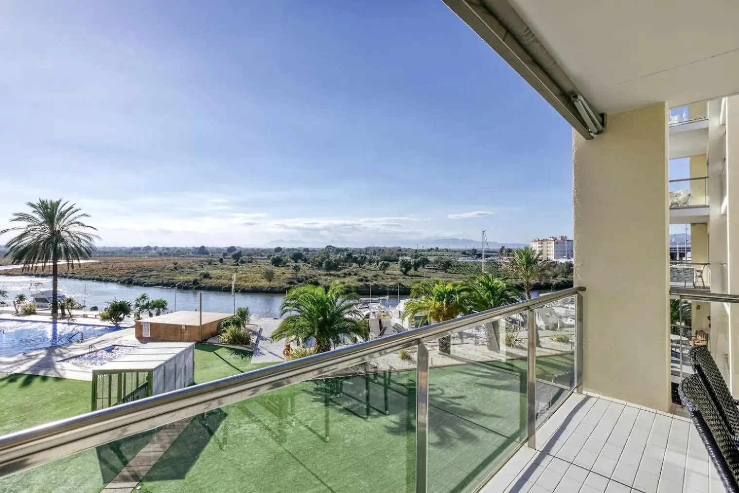 Apartament Amb Piscina I Zona Enjardinada Roses 0*,
