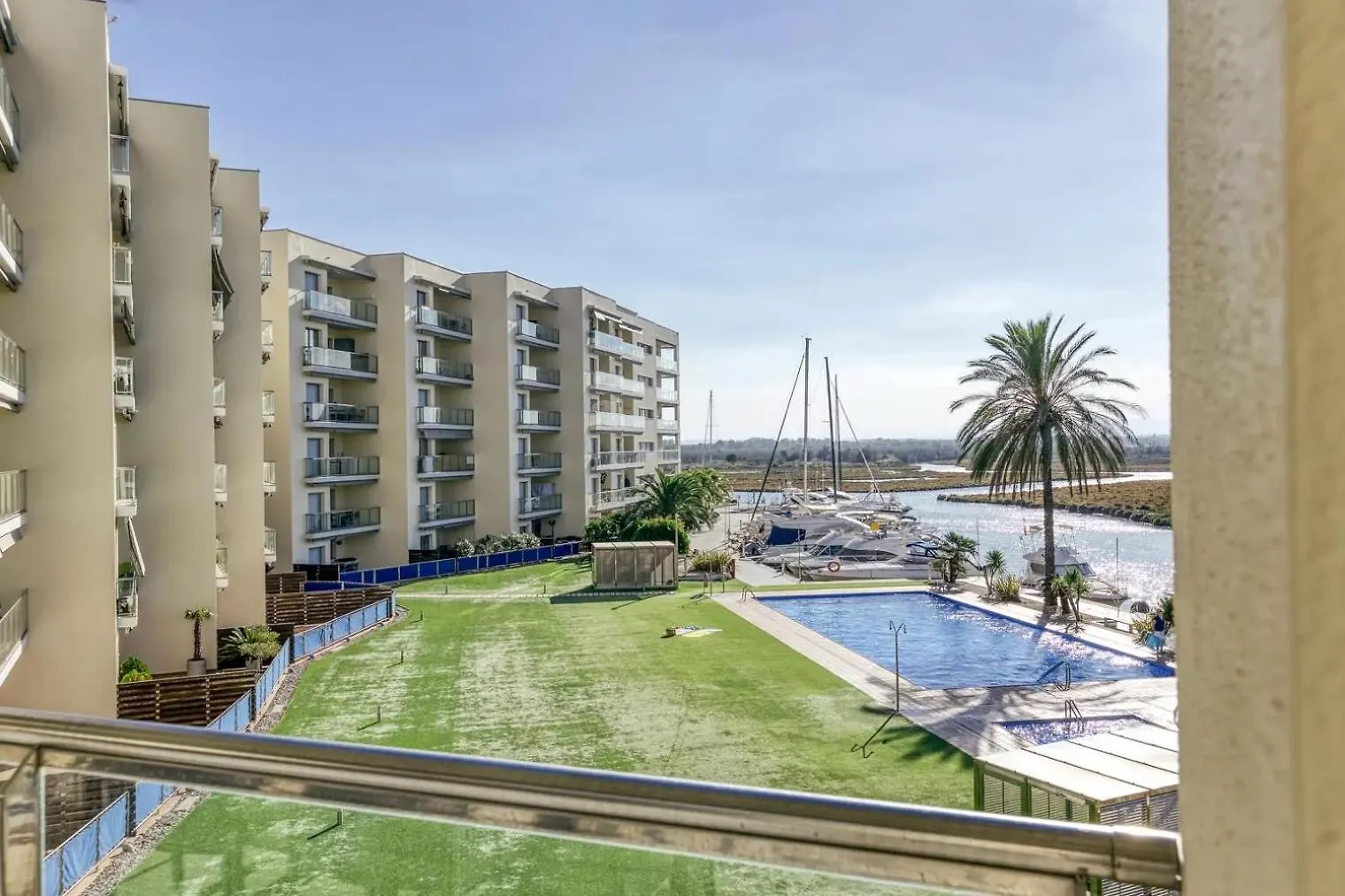 Apartament Amb Piscina I Zona Enjardinada Roses 0*,  Espagne